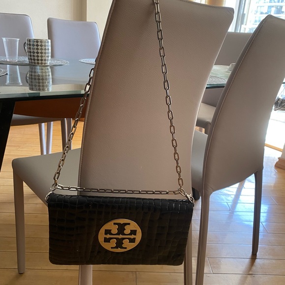 TORY BURCH black leather Suki Reva Clutch bag - Picture 4 of 7